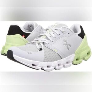 On Cloudflyer 4 in Glacier/Meadow Size Men’s 10.5. EUC